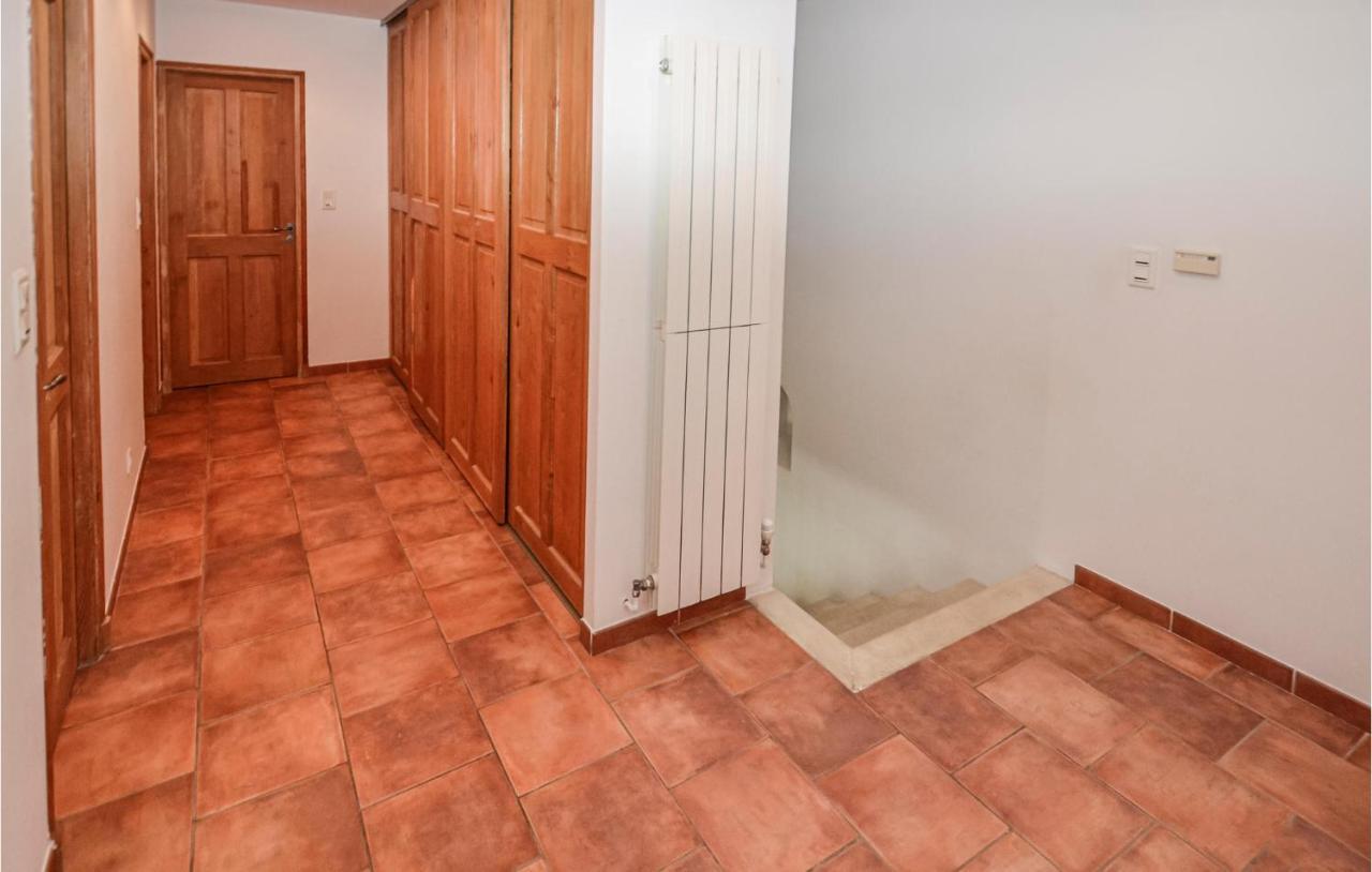 3 Bedroom Awesome Home In Chateuneuf De Gadagne Châteauneuf-de-Gadagne エクステリア 写真